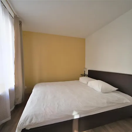 올드 타운 아파트먼츠 아파트